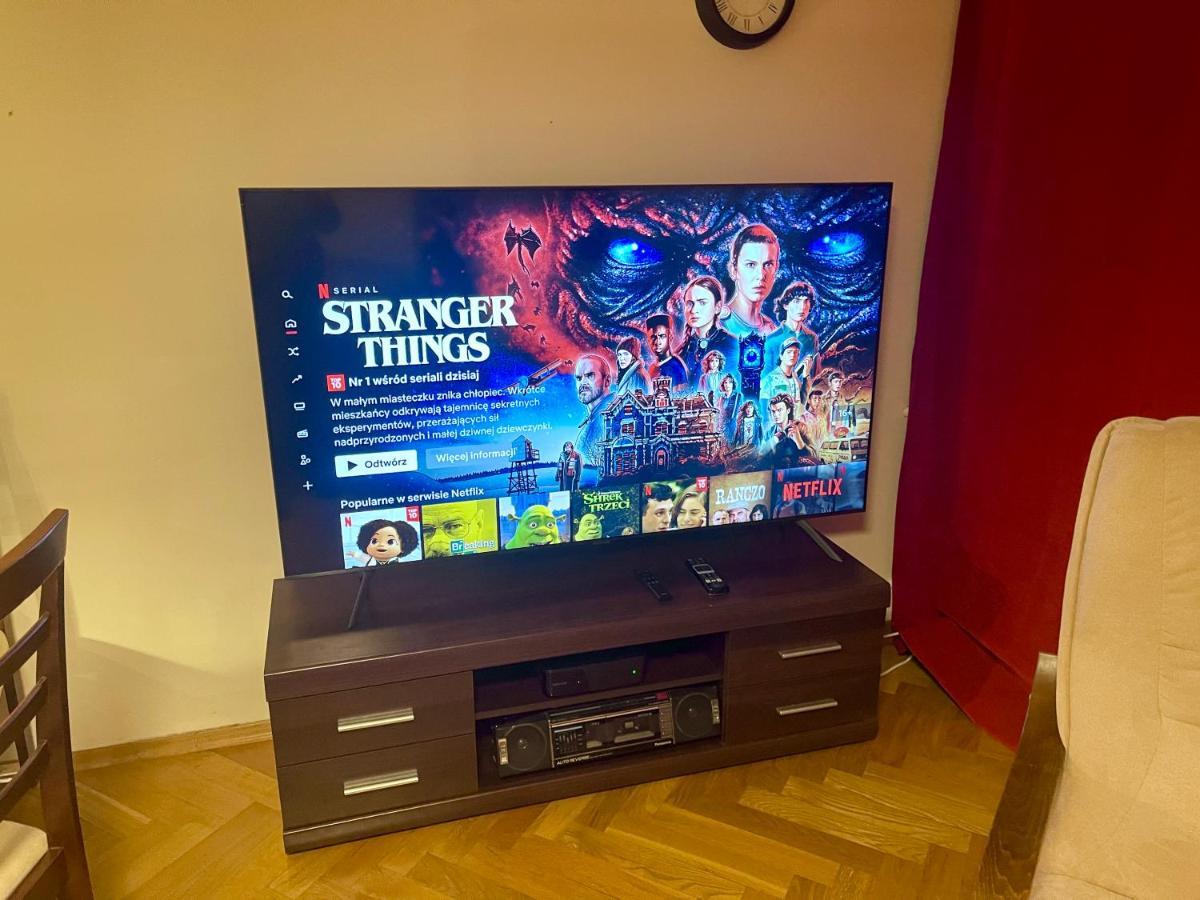 Raven Metro Fast Wifi 70'Tv Netflix Hbomax Appletv Leilighet Warszawa Eksteriør bilde