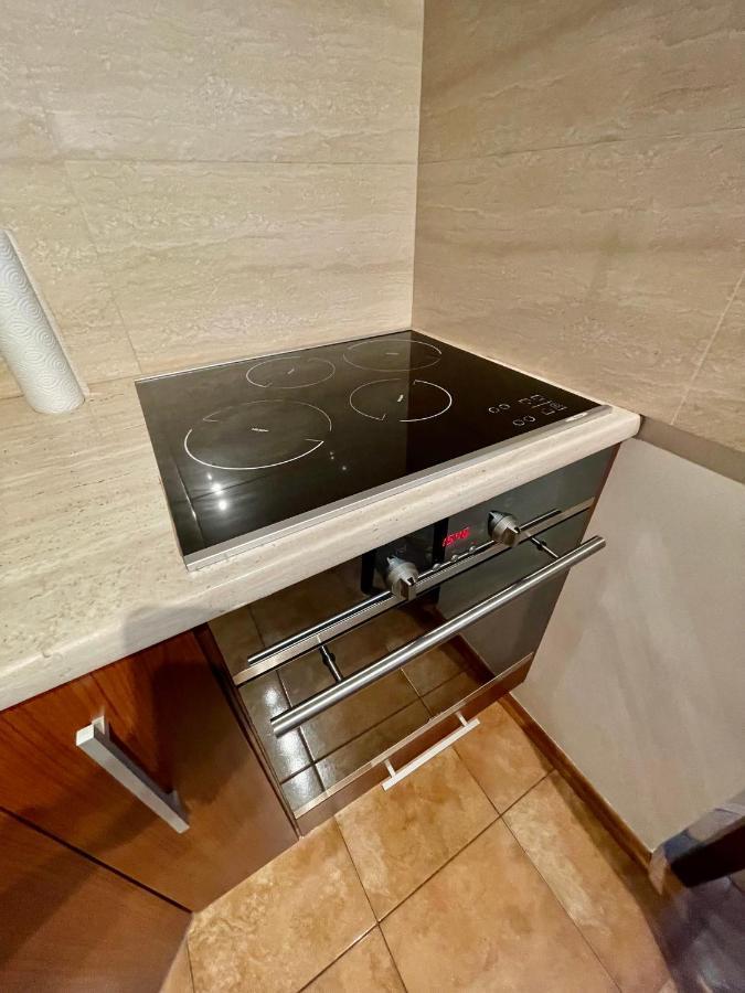 Raven Metro Fast Wifi 70'Tv Netflix Hbomax Appletv Leilighet Warszawa Eksteriør bilde