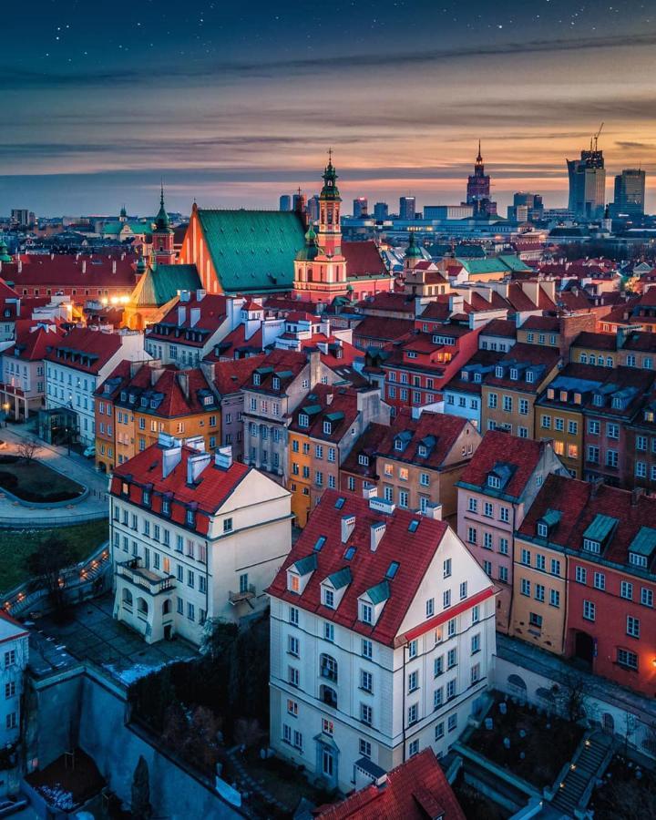 Raven Metro Fast Wifi 70'Tv Netflix Hbomax Appletv Leilighet Warszawa Eksteriør bilde